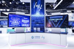 出动“AI数据机械人”
